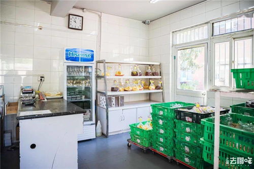 十平小廠凌晨飄香，一元美食引長龍——城市角落里的早餐傳奇